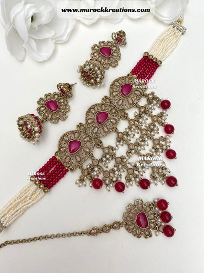 Amaira Antique Gold Polki choker set