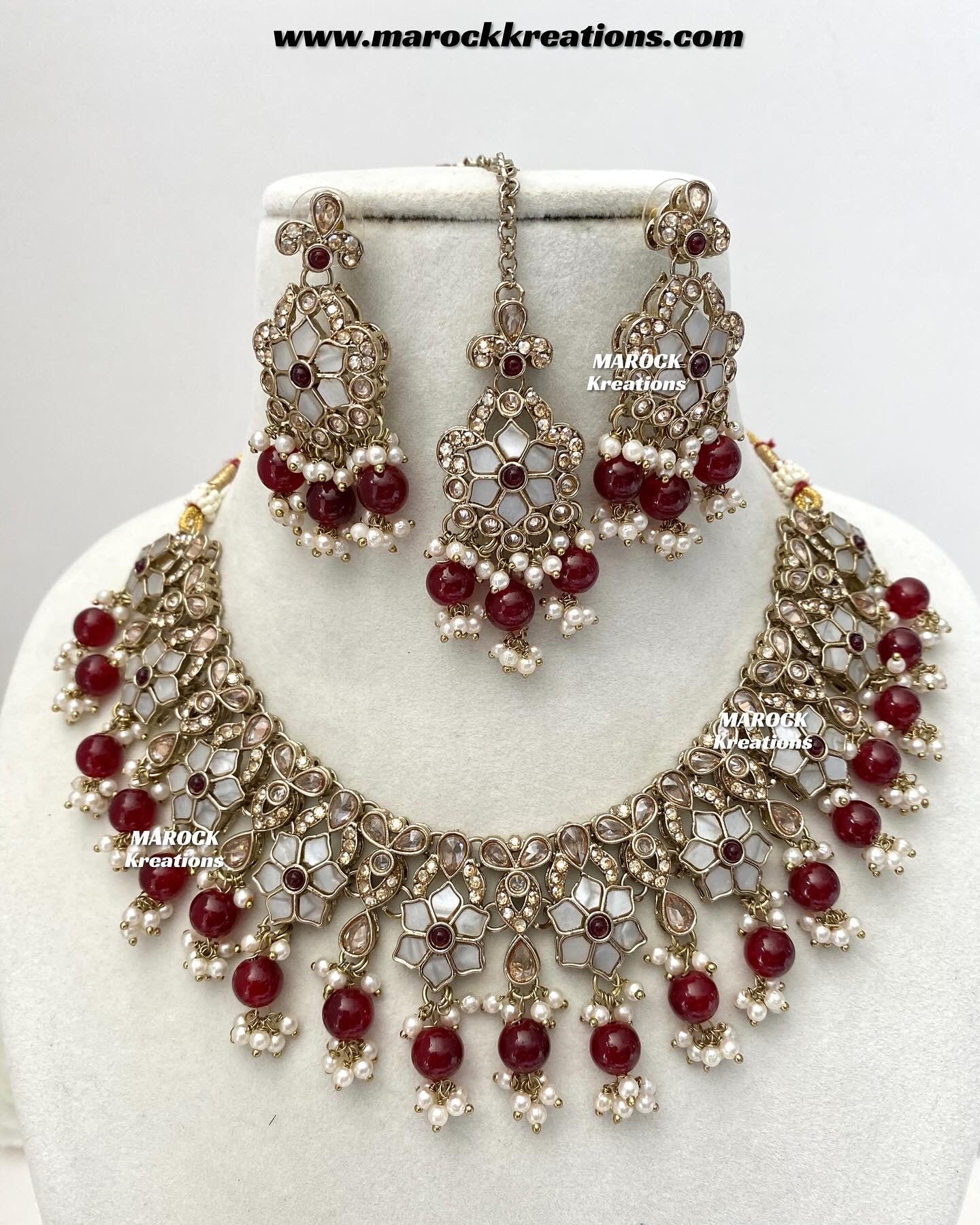 Arpan Antique Gold Polki MOP Statement Necklace set