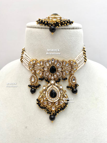 Mahima Premium Quality Kundan Choker set