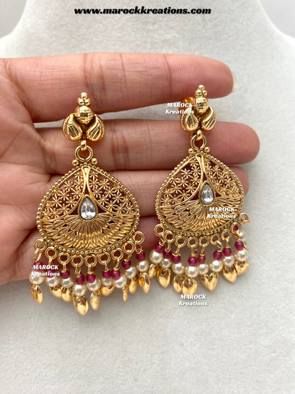 Feraz Premium Quality Gold Plated peepal patti necklace set