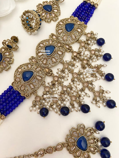 Amaira Antique Gold Polki choker set