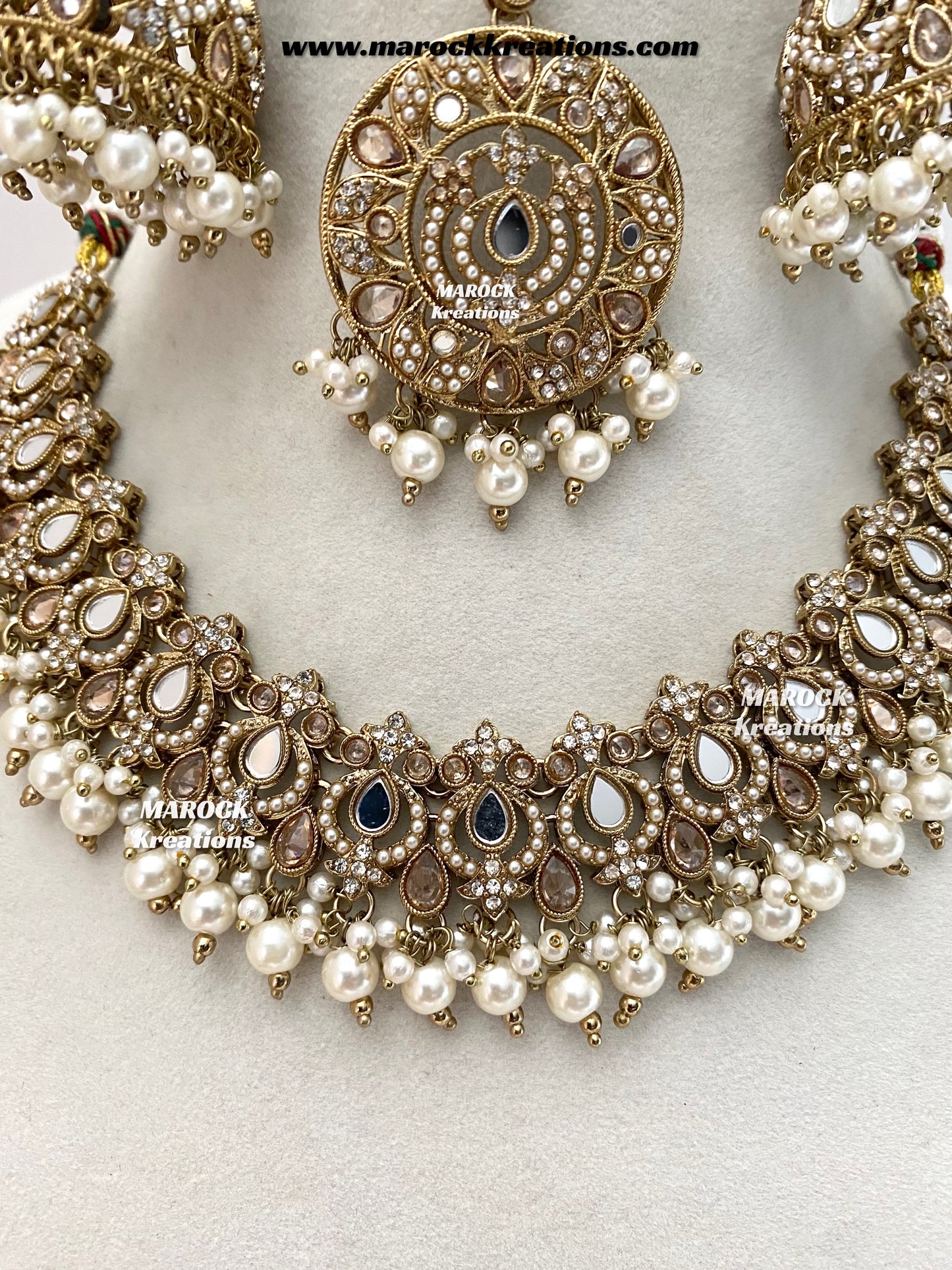 Premium Quality Mirror necklace set
