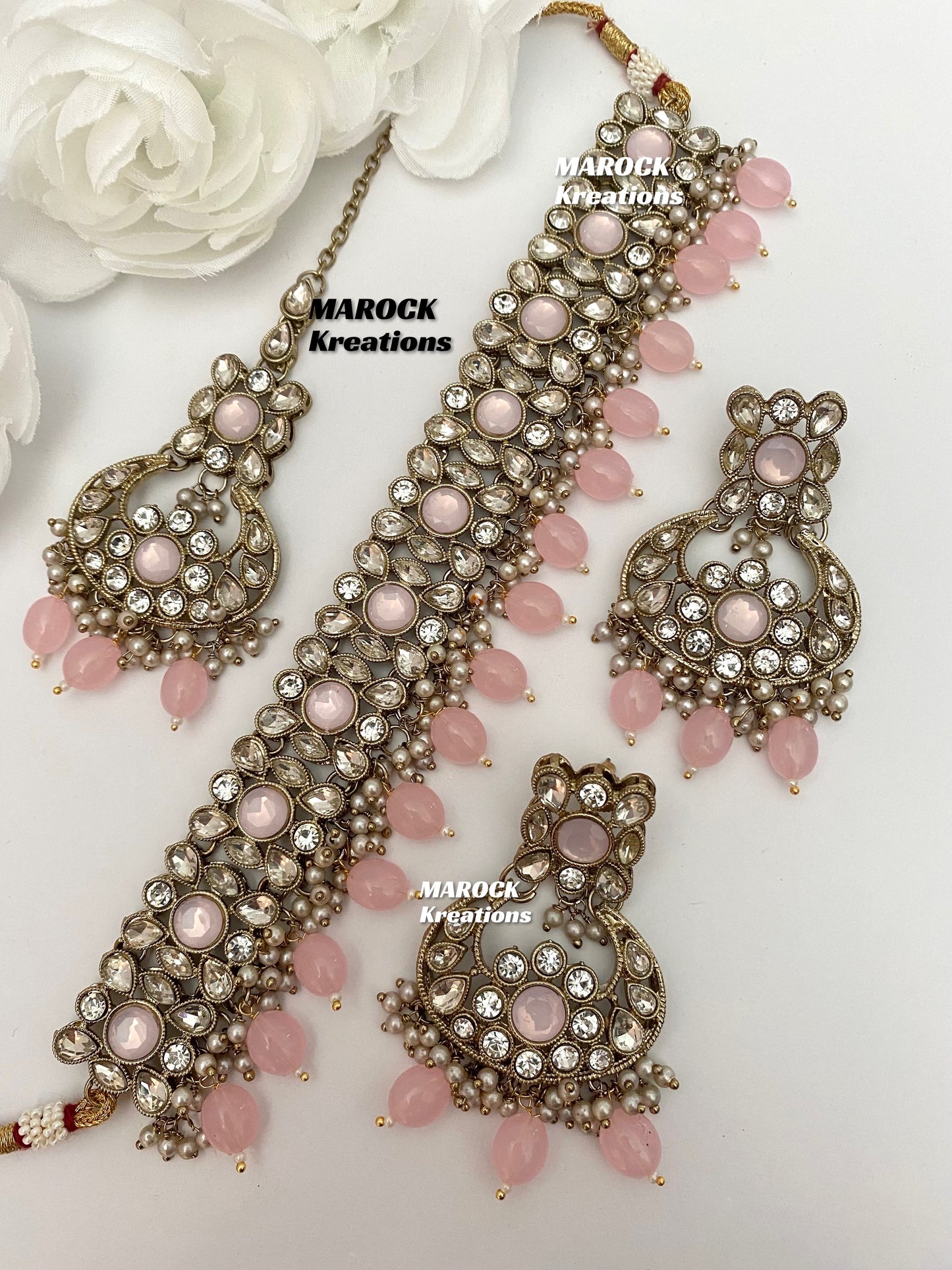 Kundan choker set