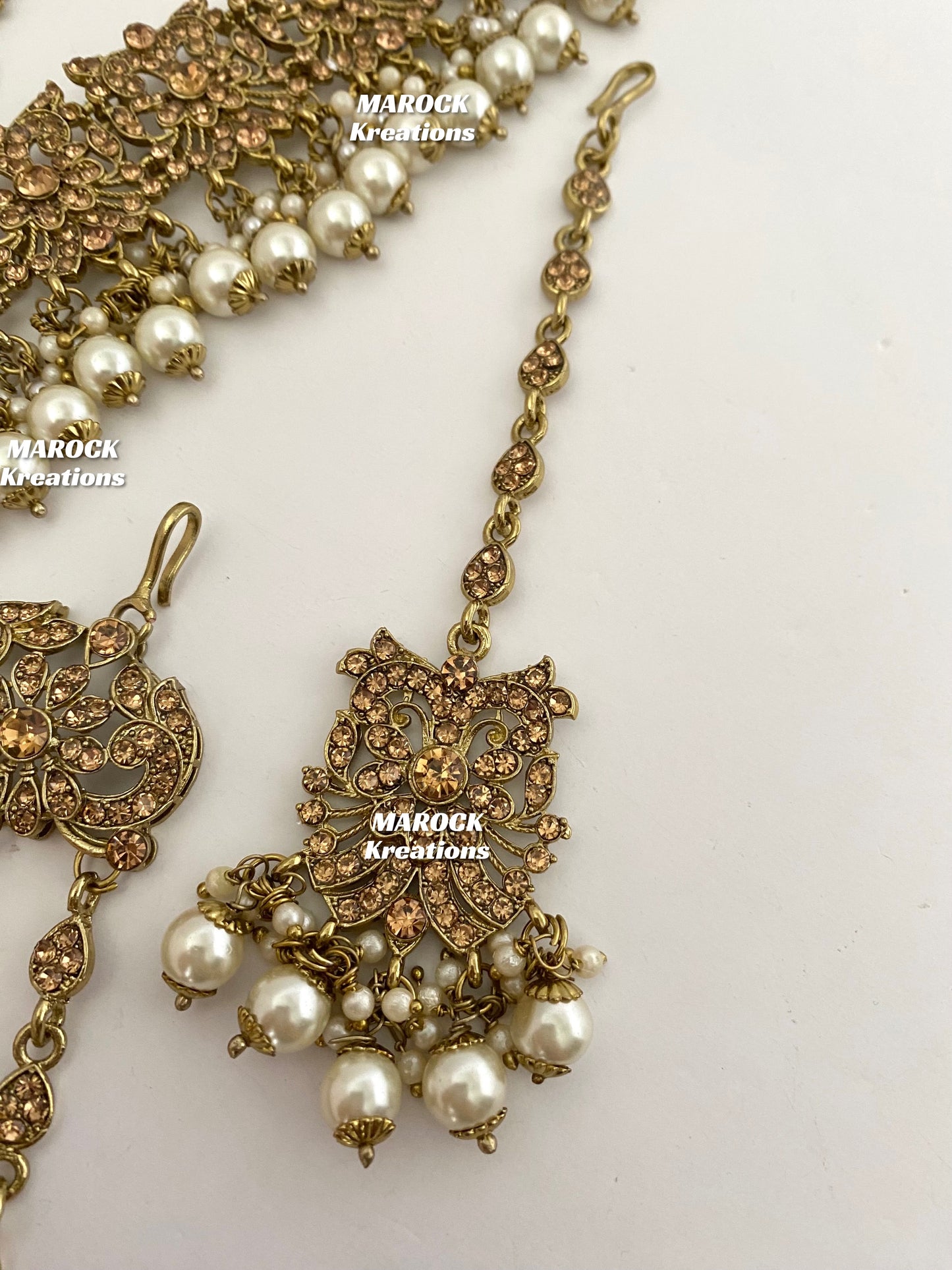 Antique Gold Pakistani Choker set