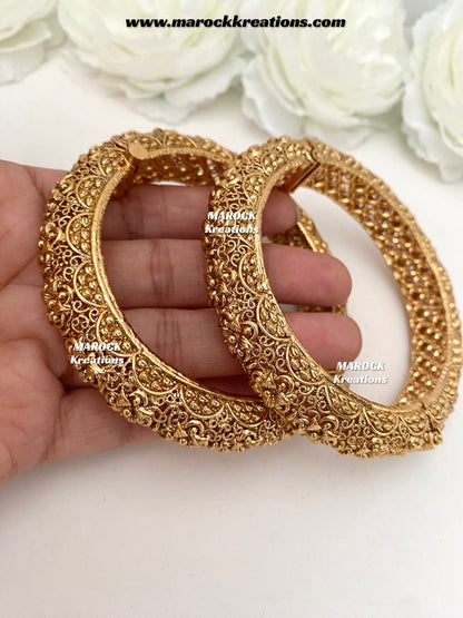 Suma Premium Quality Gold plated handcrafted openable screw statement kade/bangles