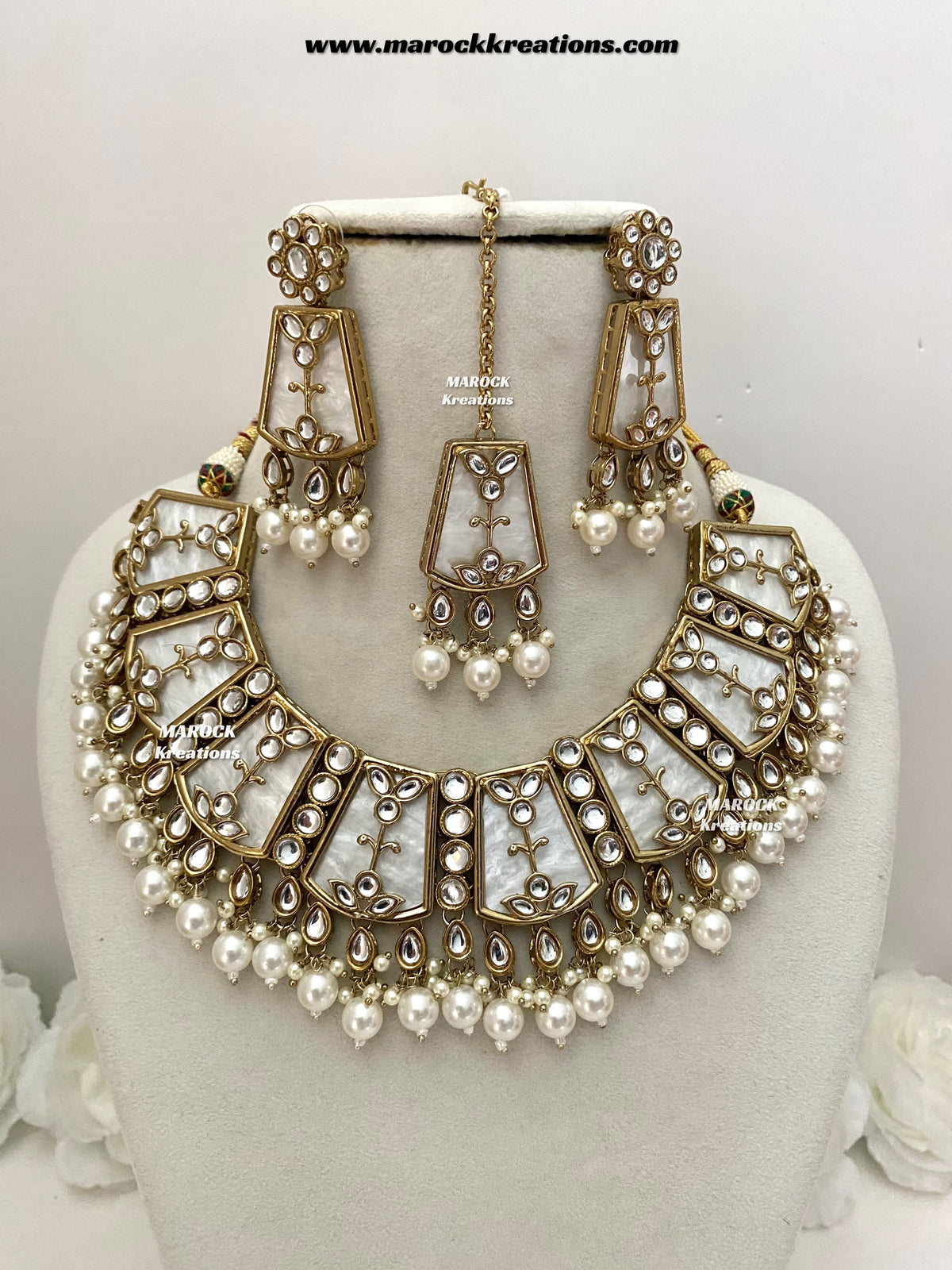 Aqeela Kundan MOP Statement Necklace set