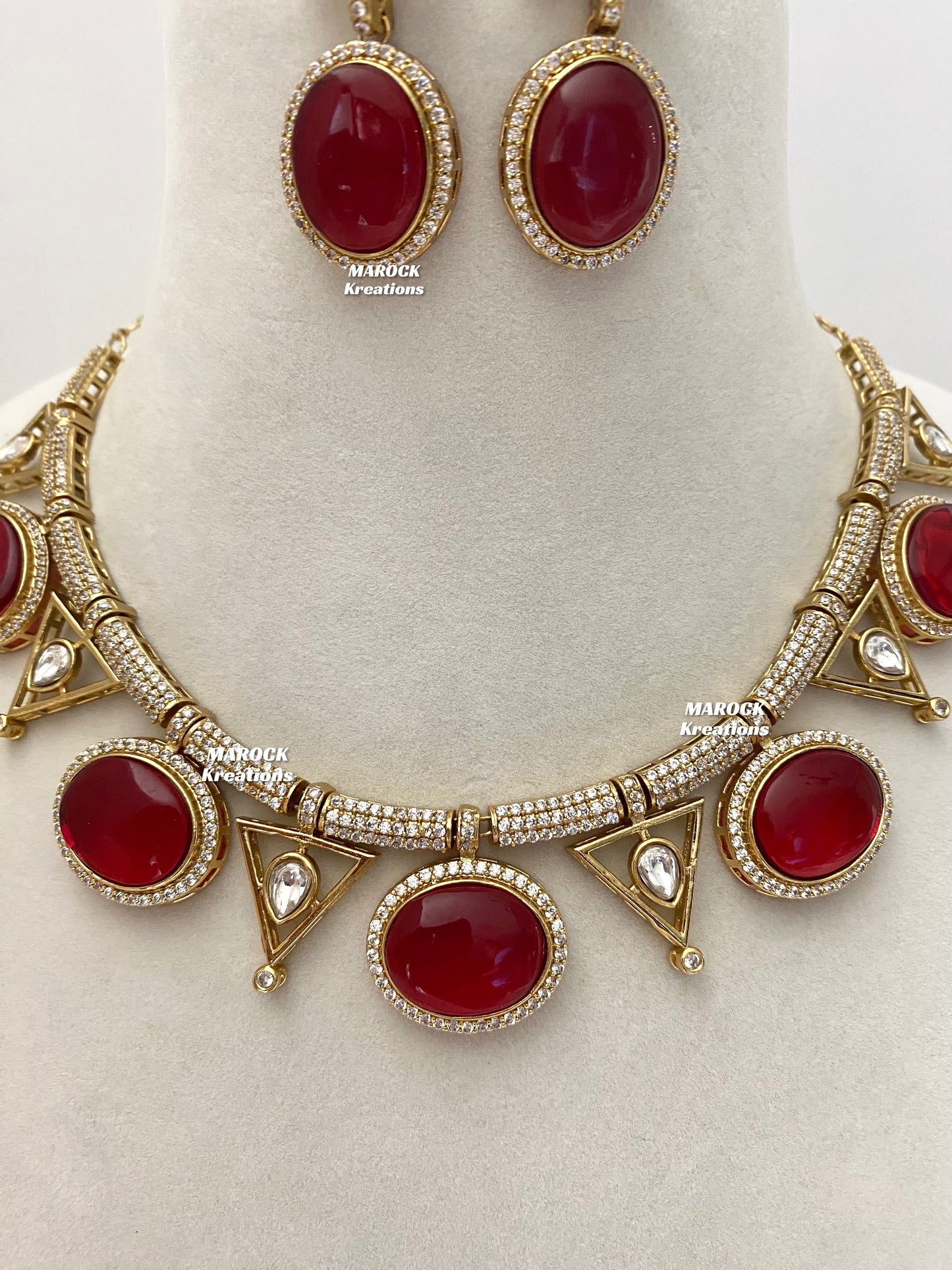 Madhu Premium Quality Tyani inspired Kundan Necklace set