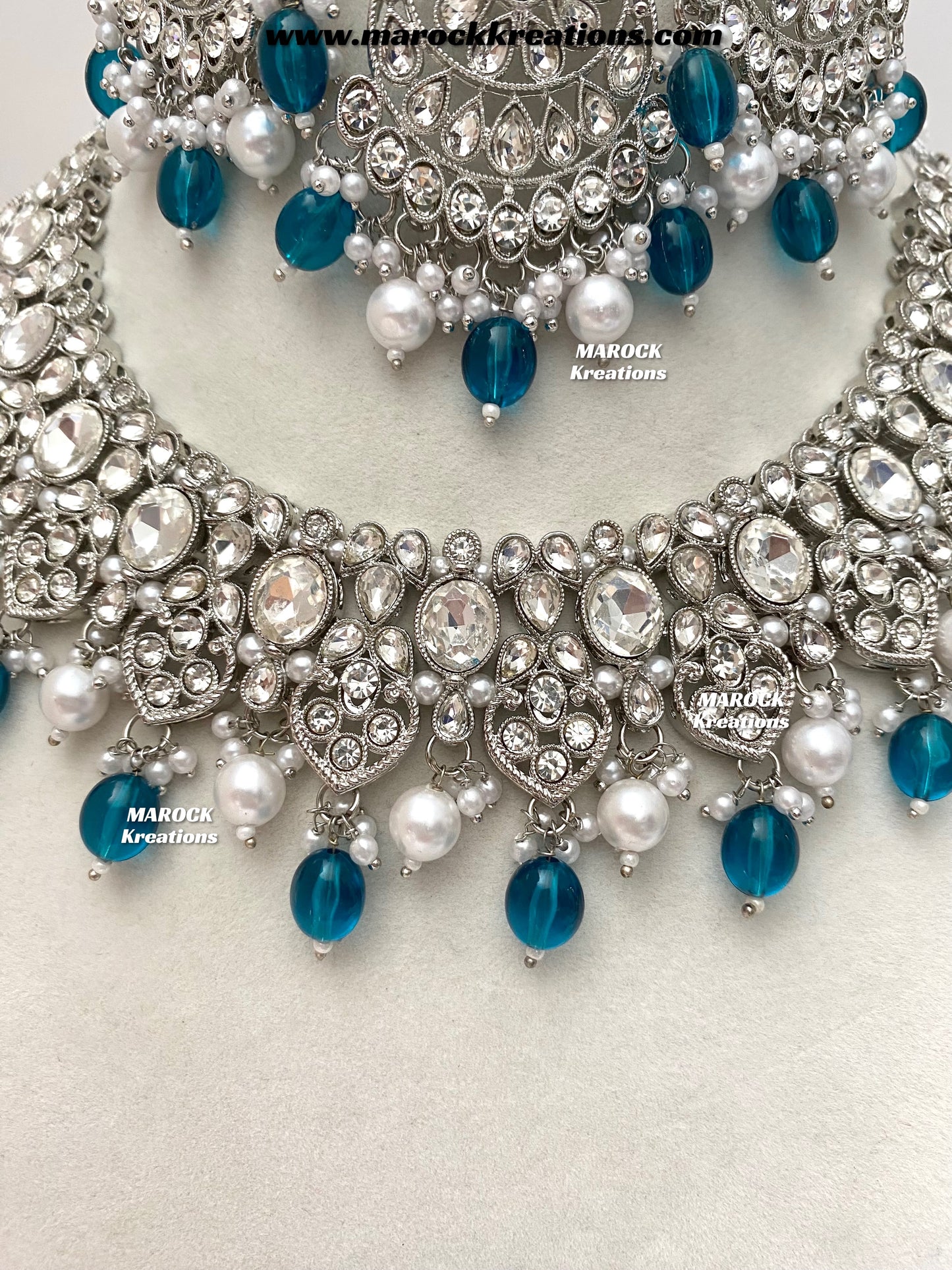 Zoila Silver Stone Necklace set