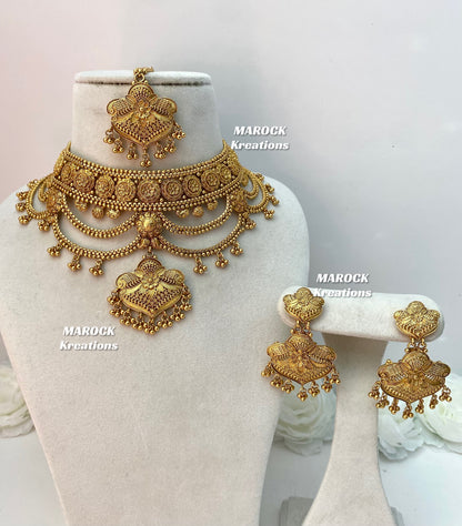 Kubra Premium Quality Gold plated statement choker set