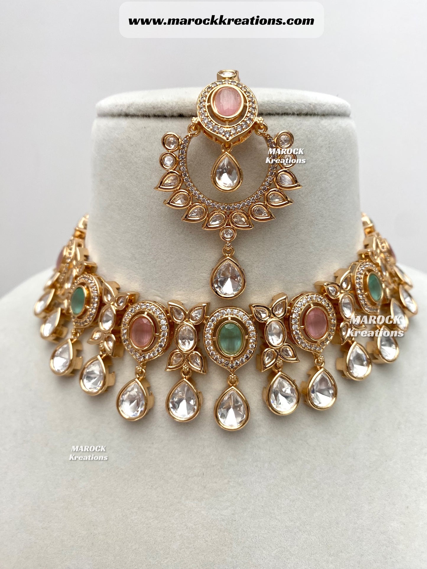 Naaz Tyani inspired Premium Quality gold plated Kundan Statement Necklace set