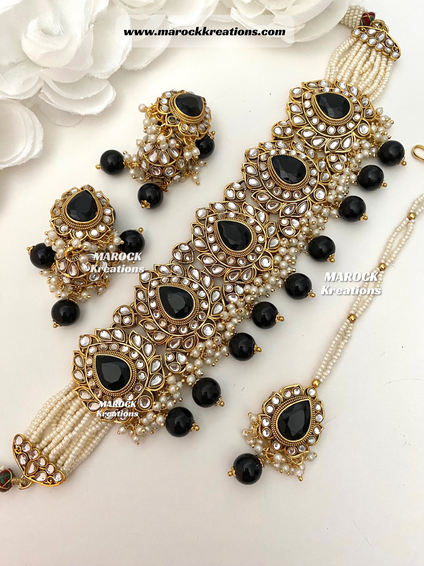 Fine quality Kundan Choker set