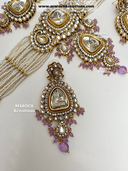 Aarzoo Kundan Statement Choker set