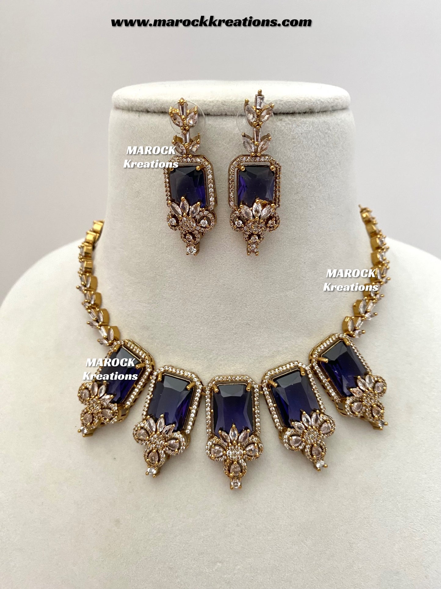 Vikita Antique Gold American diamond Statement Necklace set