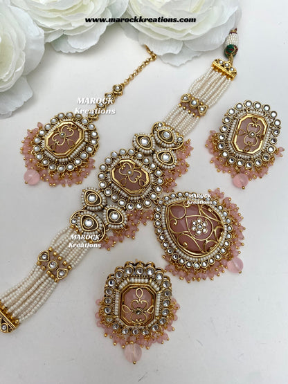 Premium Quality Kundan Statement choker set