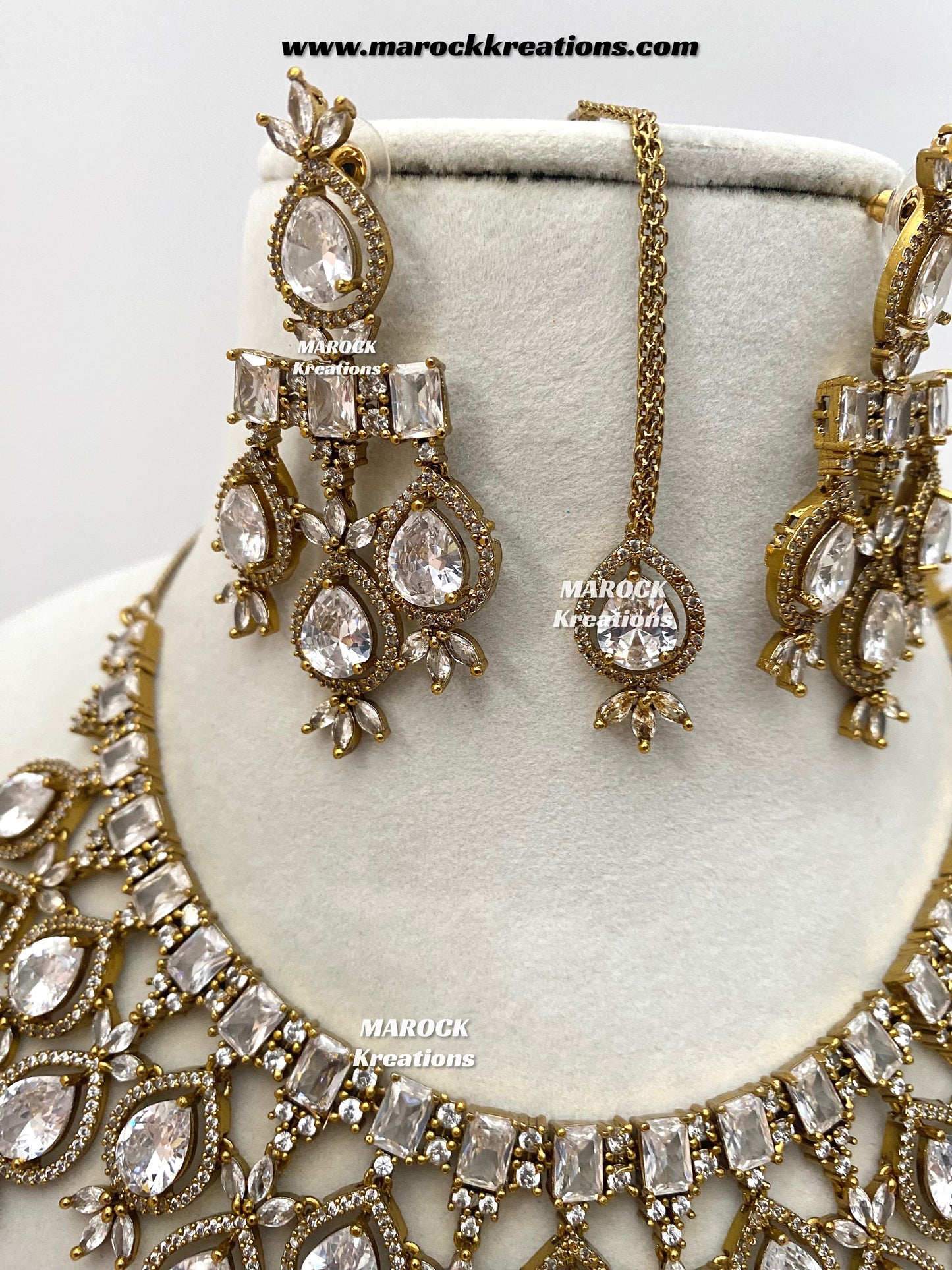 Noria Antique Gold American Diamond Statement Necklace set