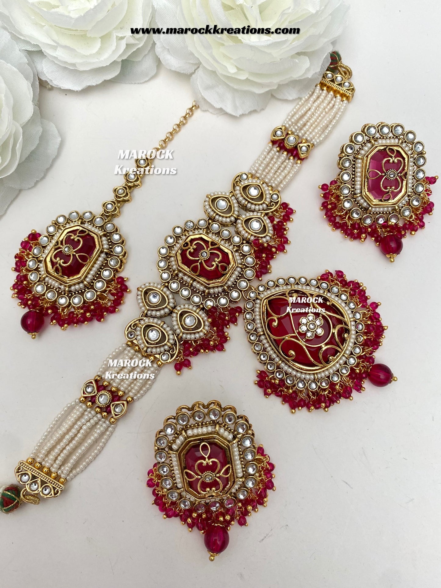 Premium Quality Kundan Statement choker set