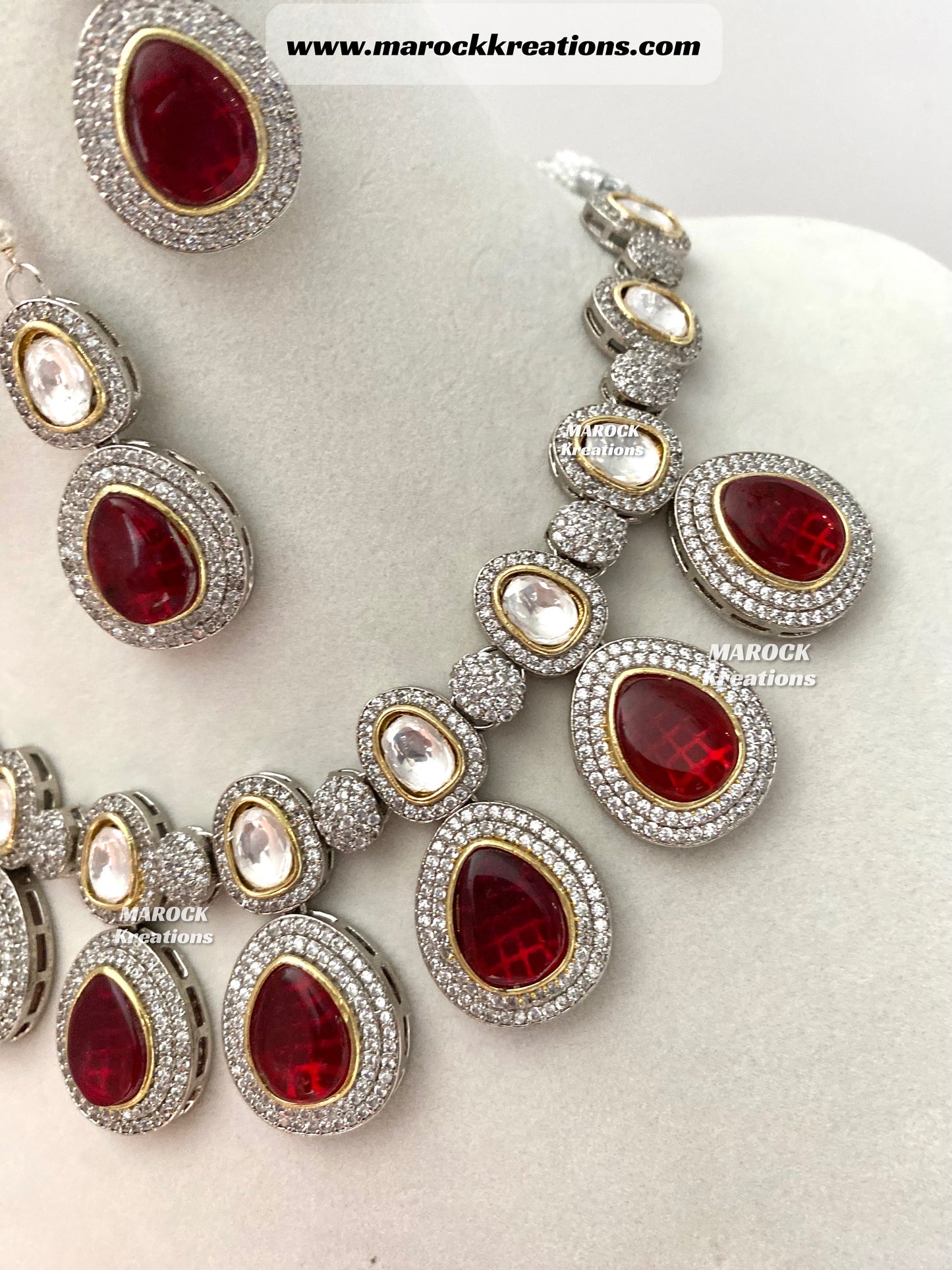 Evelyn Tyani inspired Premium Quality dual tone Kundan Necklace set