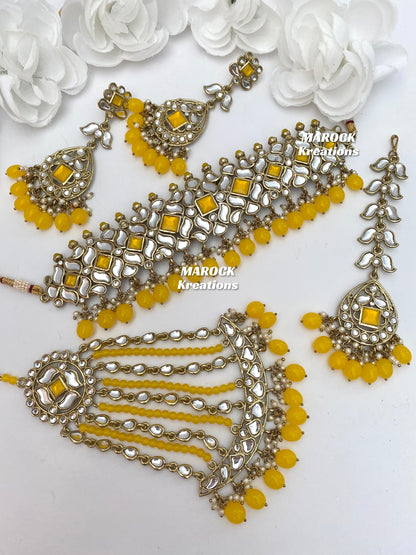 Kundan Choker set with Jhoomer/Passa/Side head piece