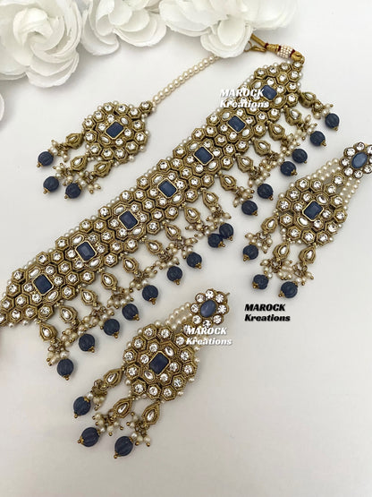 Antique Gold Kundan choker sets