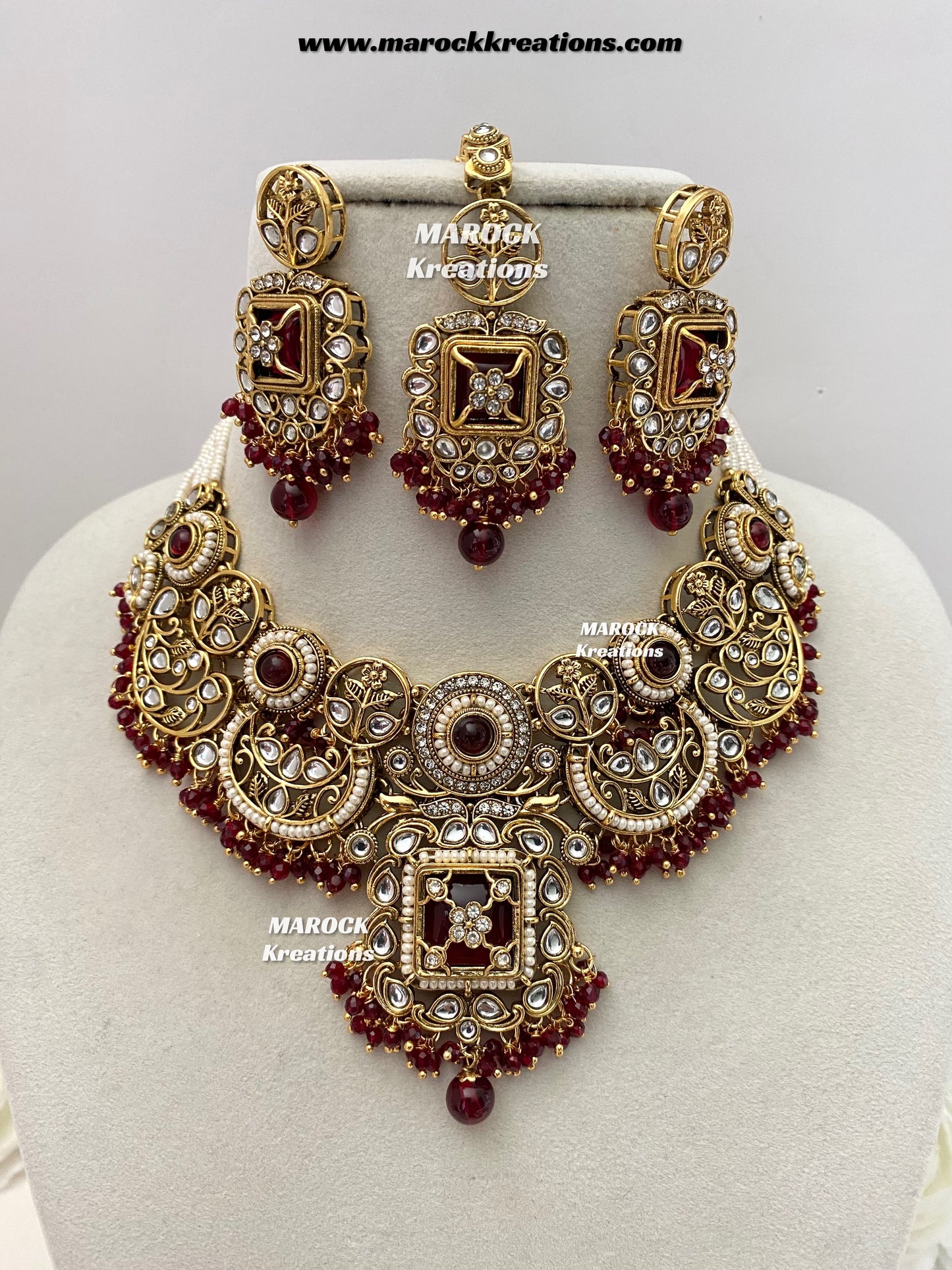 Carrie Premium Quality Kundan Statement Necklace set