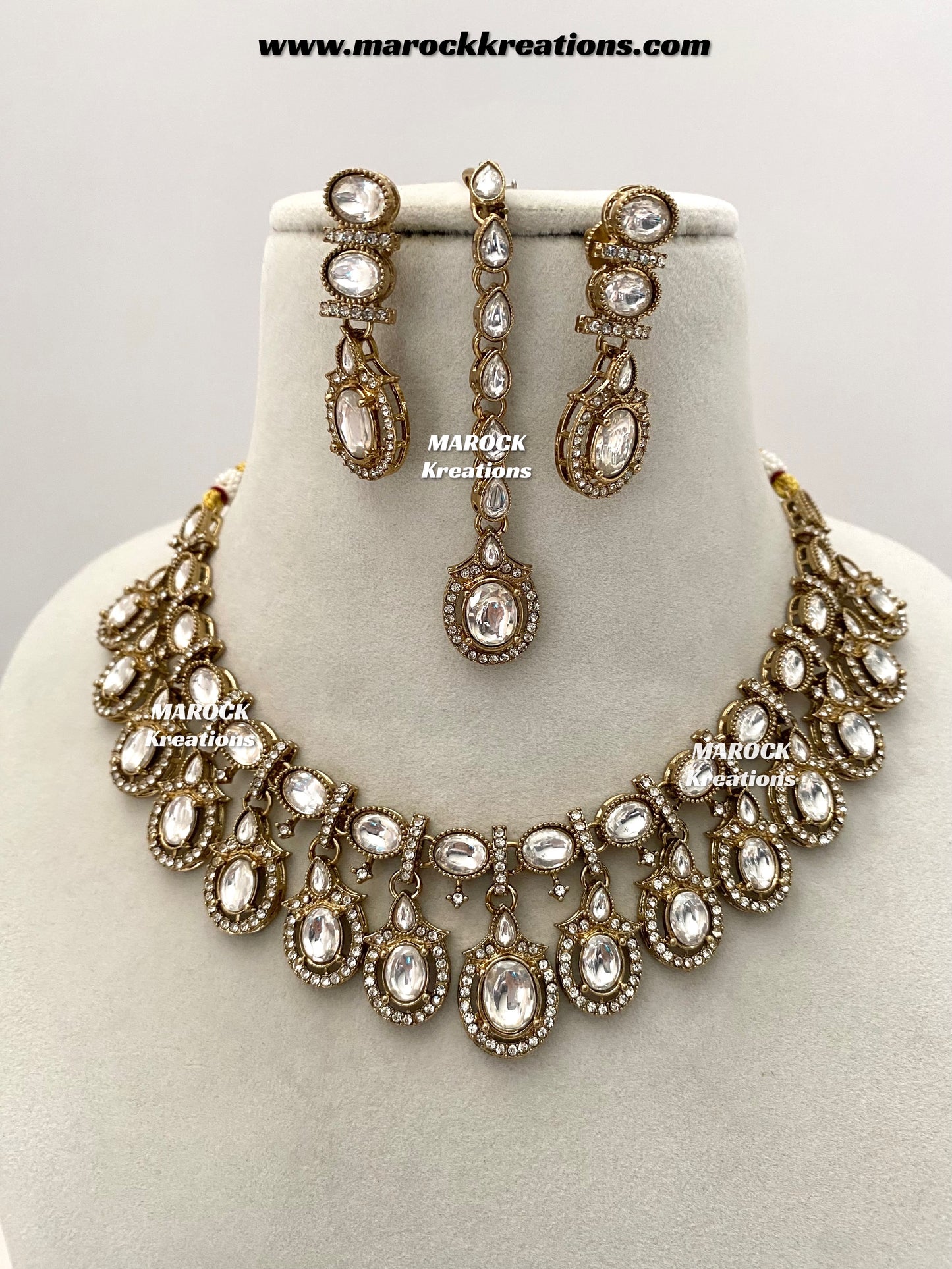 Areeba Kundan Necklace set
