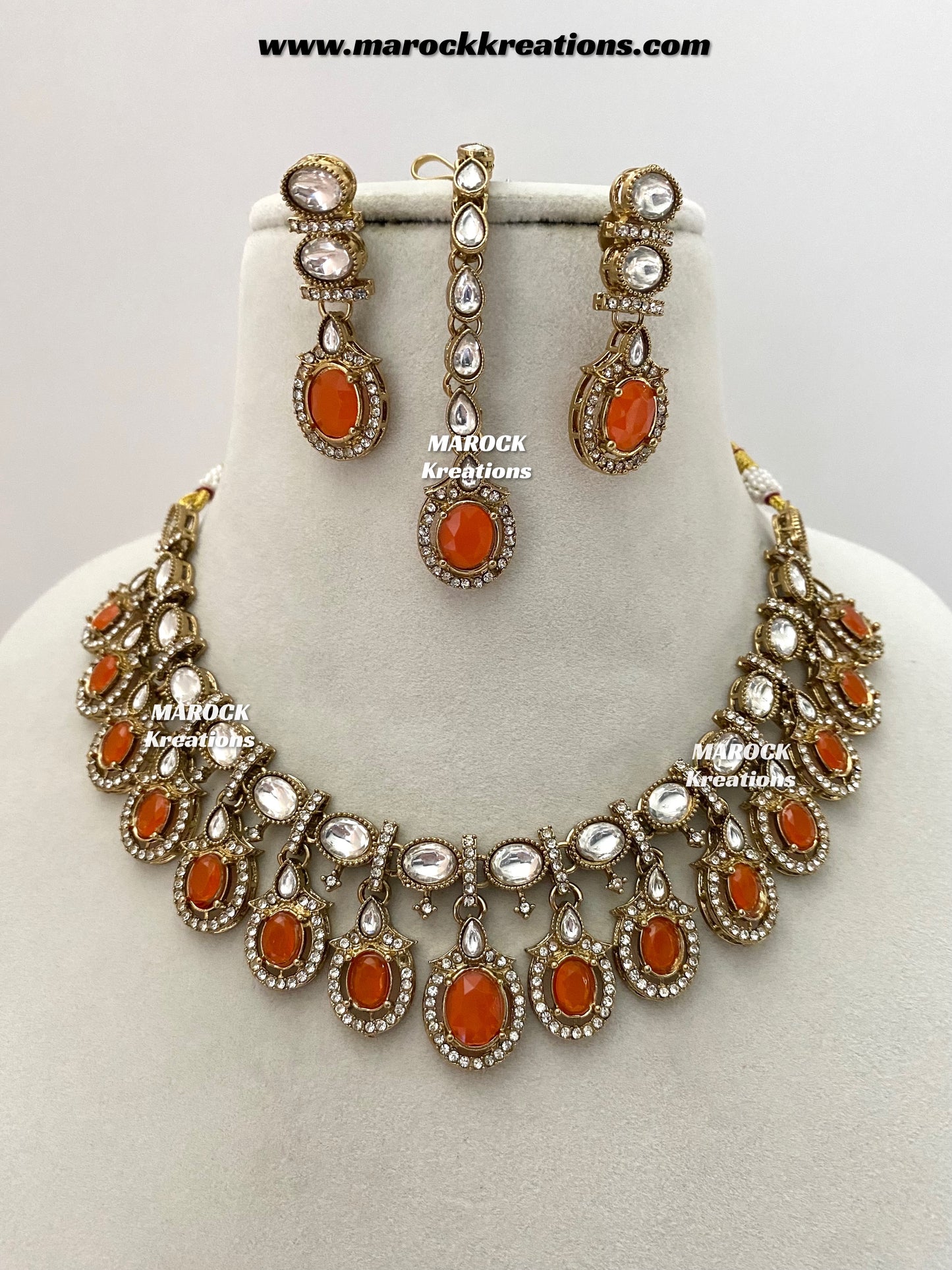Areeba Kundan Necklace set