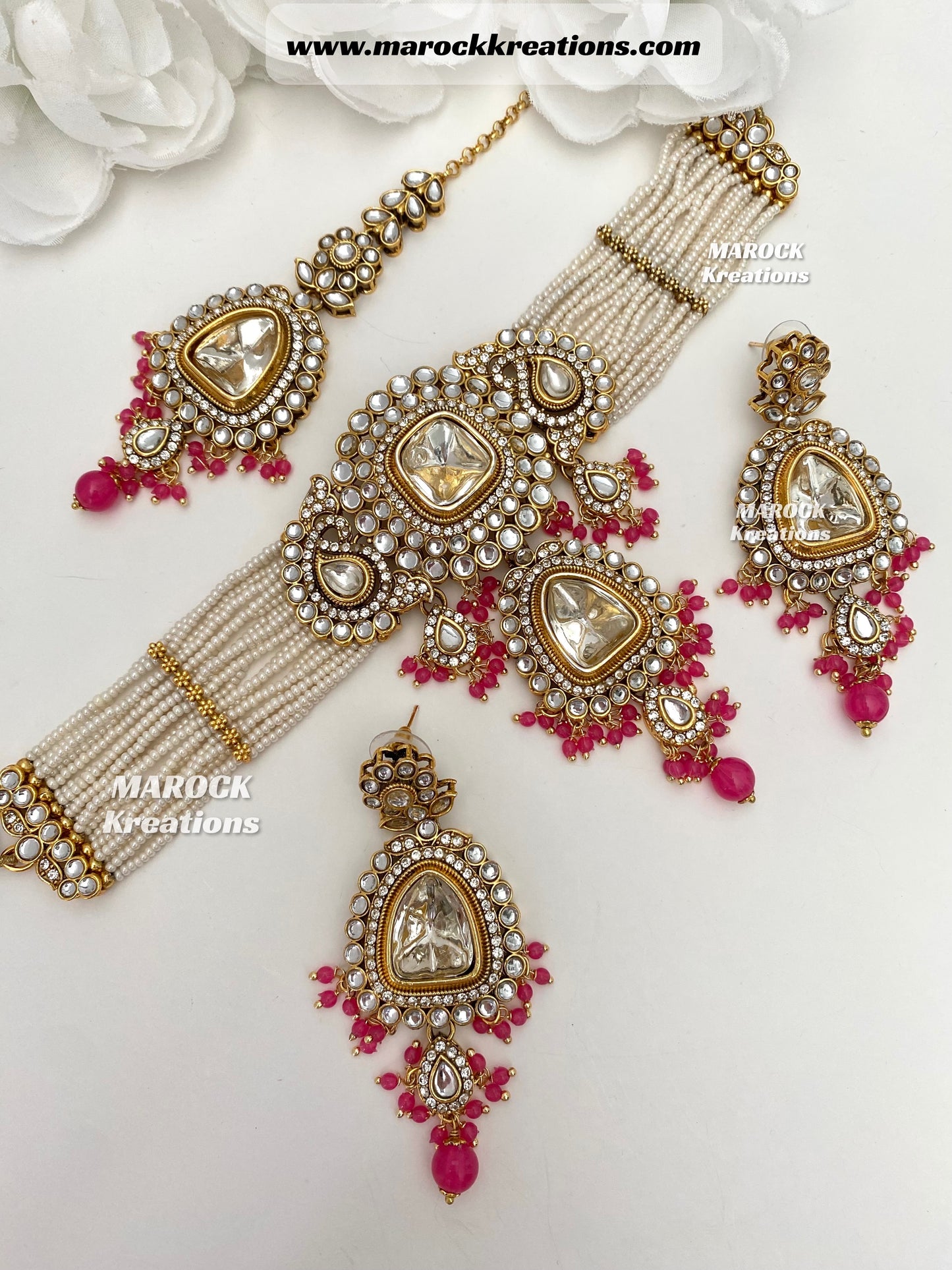 Aarzoo Kundan Statement Choker set