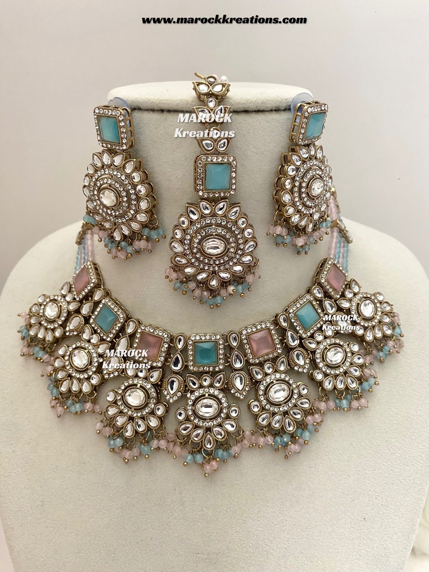 Christi Premium Quality Kundan Statement necklace set
