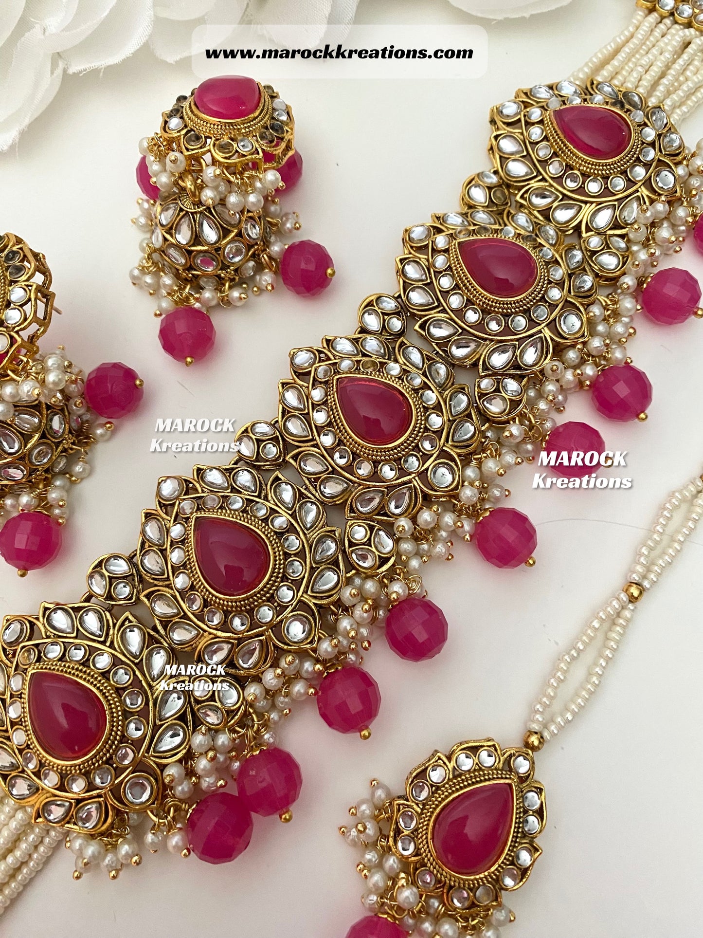 Fine quality Kundan Choker set