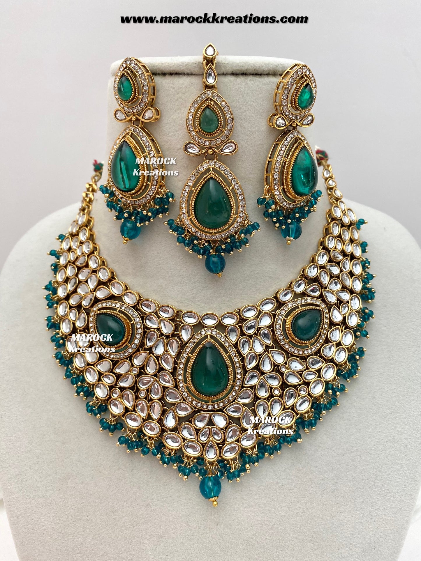 Veena Premium Quality Kundan Statement Necklace set