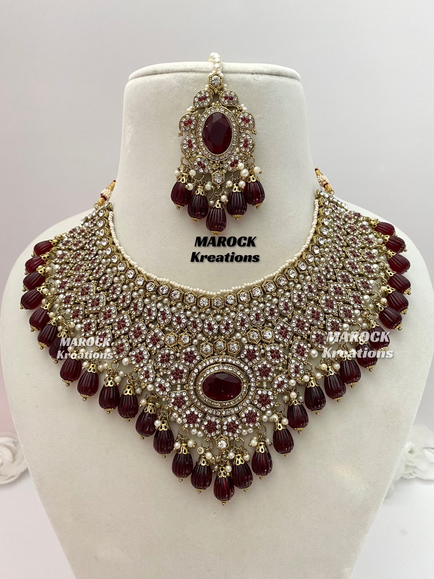 Antique Gold Pakistani Maroon Necklace set