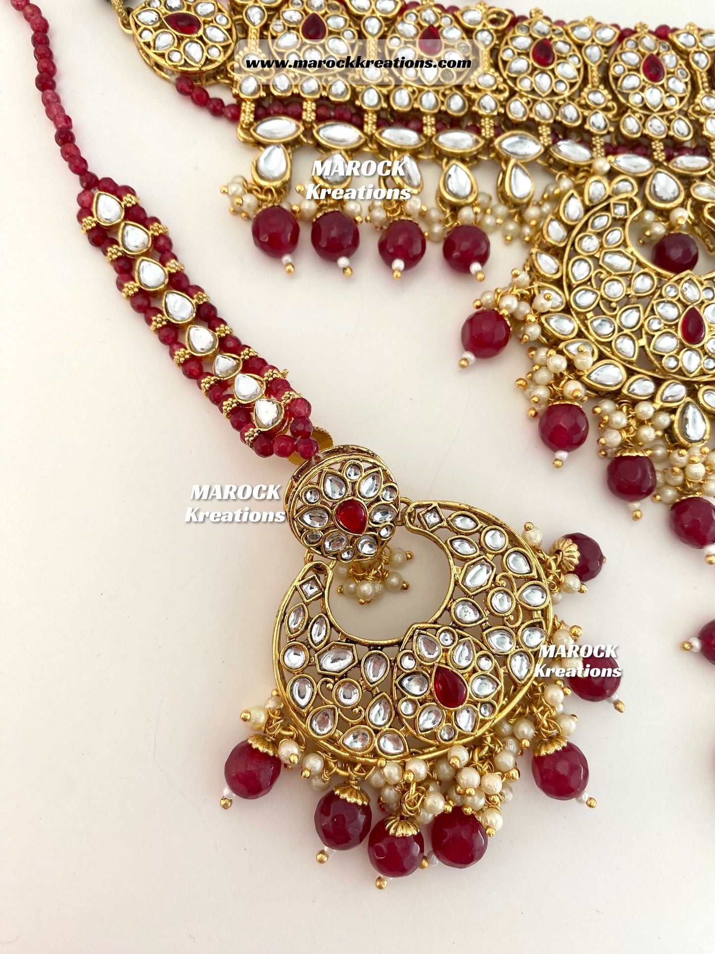 Fine Kundan Statement Choker set