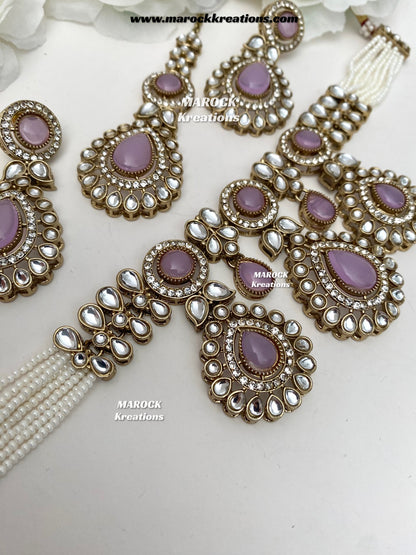 Rida Premium quality Kundan choker set