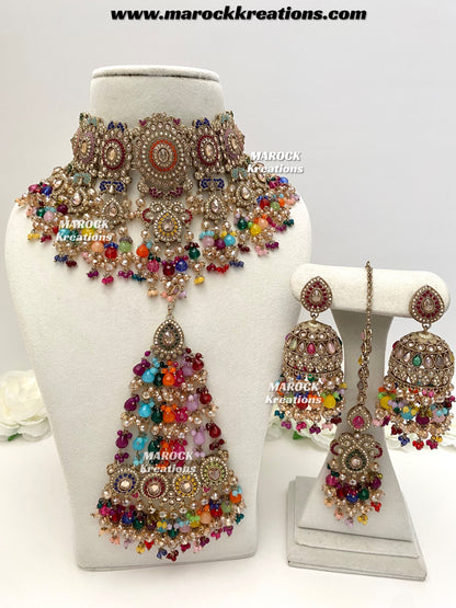 Nazmun Antique Gold Pakistani Polki  choker/necklace set with Passa
