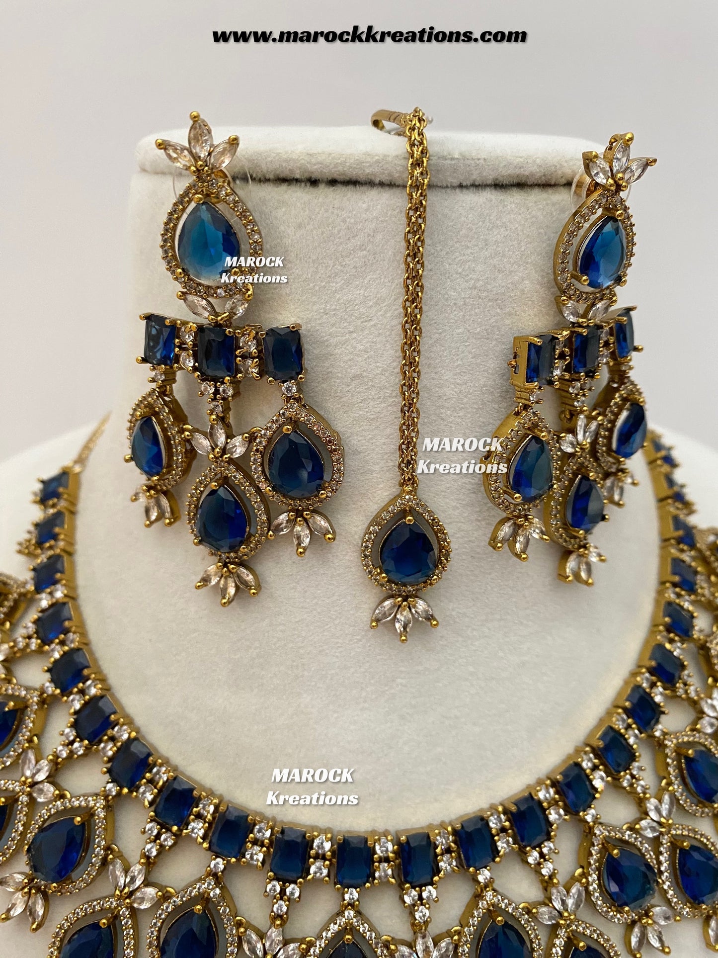 Noria Antique Gold American Diamond Statement Necklace set