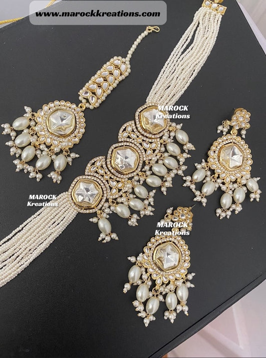 Amina Gold Kundan Choker set