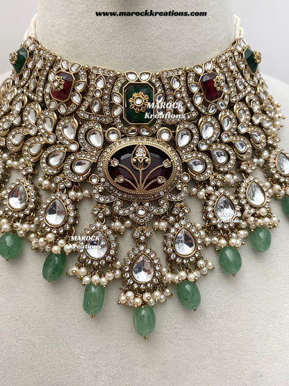 Yusrah Premium Quality Antique gold Kundan Statement Bridal set