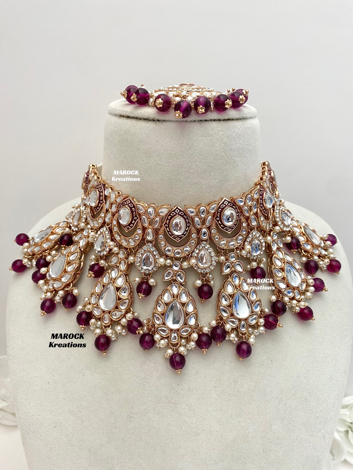 Kaniz Premium Quality Rose Gold Kundan Meenakari Choker/Necklace set