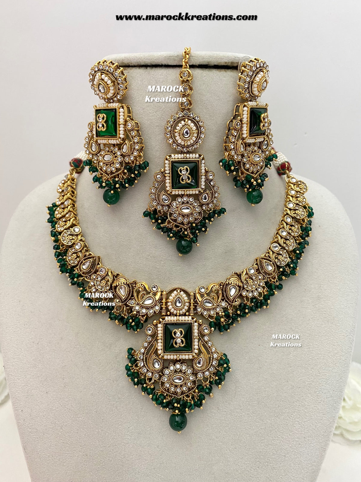 Nidhi Premium Quality Kundan Statement necklace set
