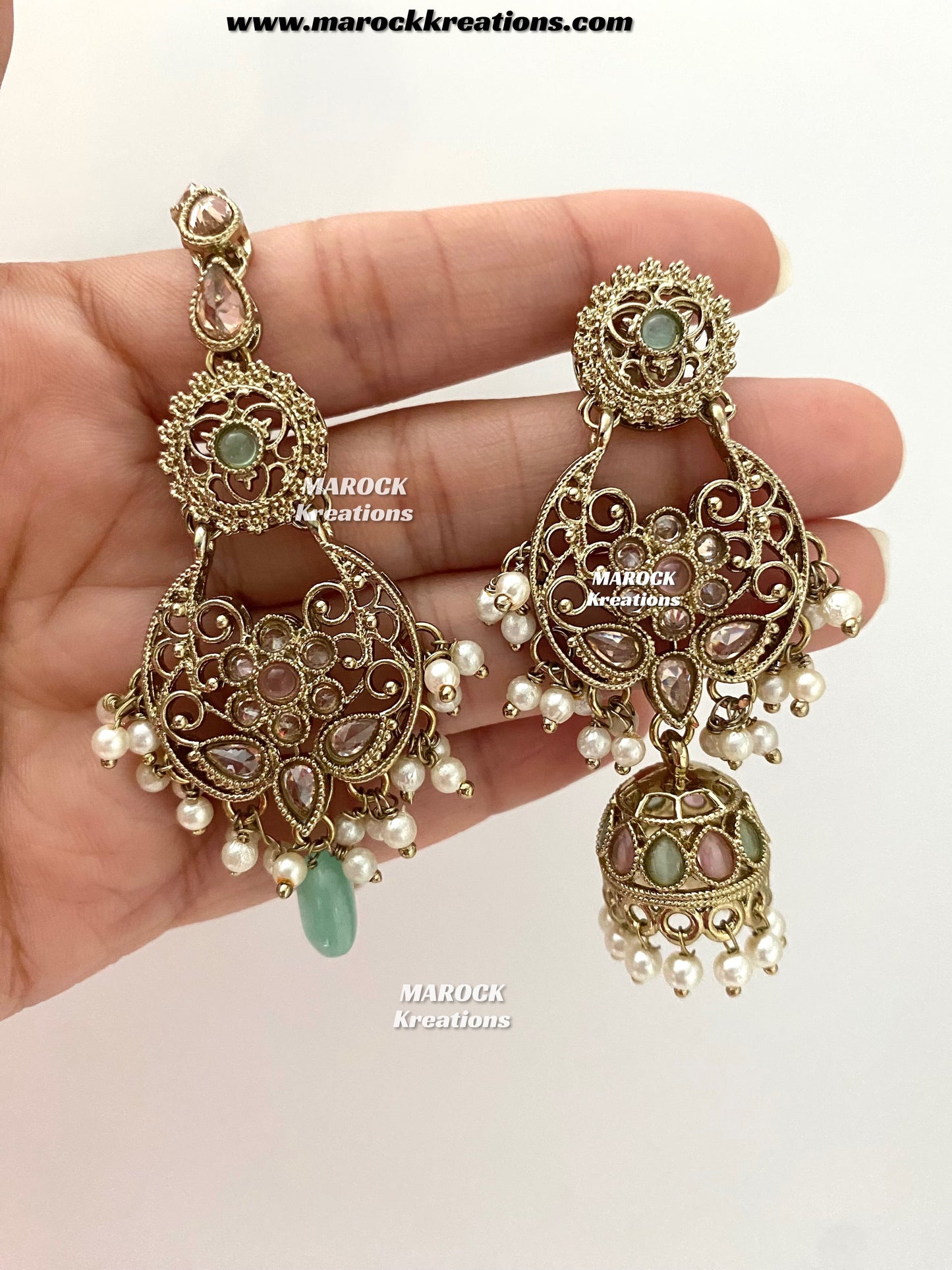 Naila Antique Gold Polki Choker set