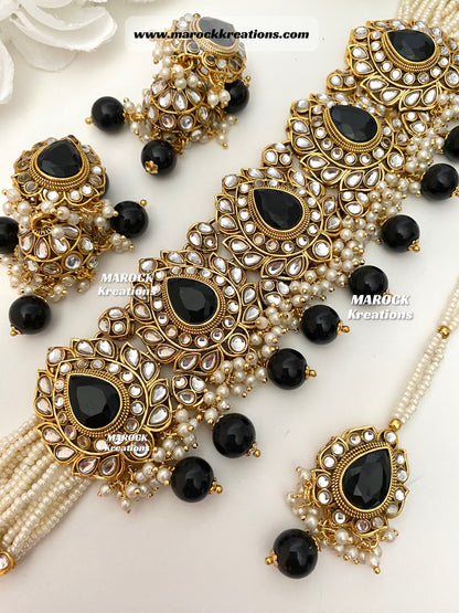 Fine quality Kundan Choker set