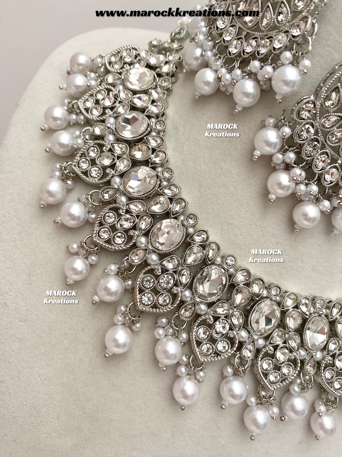 Zoila Silver Stone Necklace set