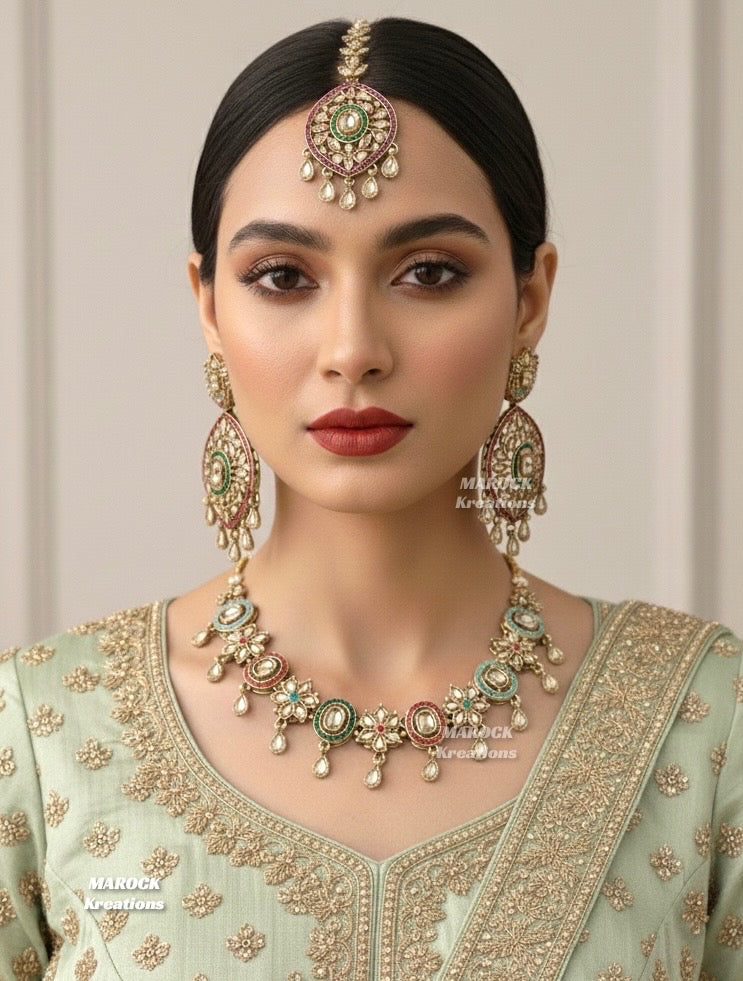 Mavis Antique Gold Polki Necklace set