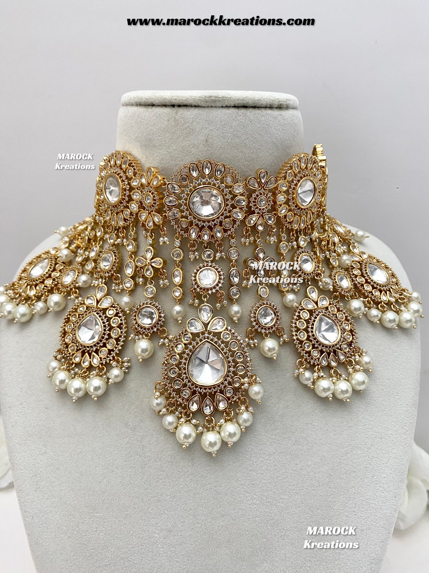 Antara Tyani inspired Premium Quality Gold plated Kundan exclusive Necklace set/Bridal set