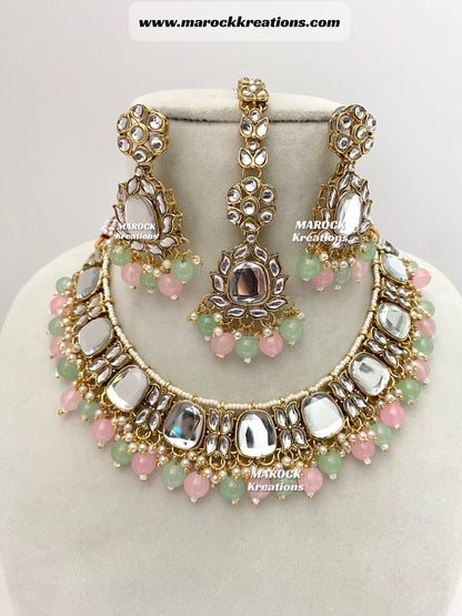 Avleen Kundan Necklace set