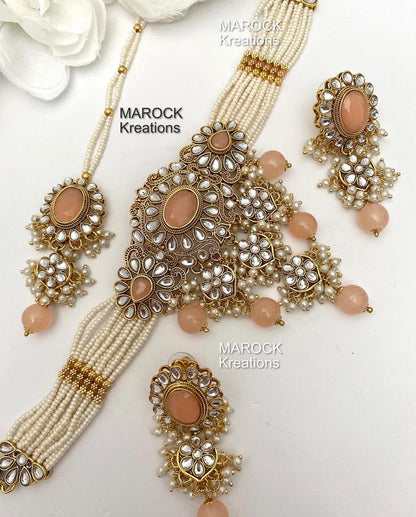 Premium Quality Kundan choker set