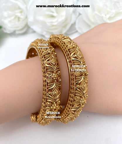 Sandhya Premium Quality Gold plated openable kade/Bangles/Kangan