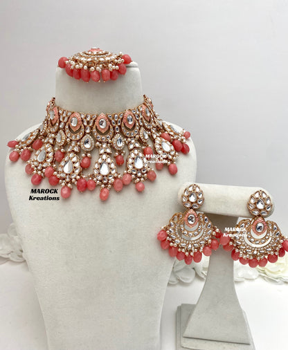 Kaniz Premium Quality Rose Gold Kundan Meenakari Choker/Necklace set