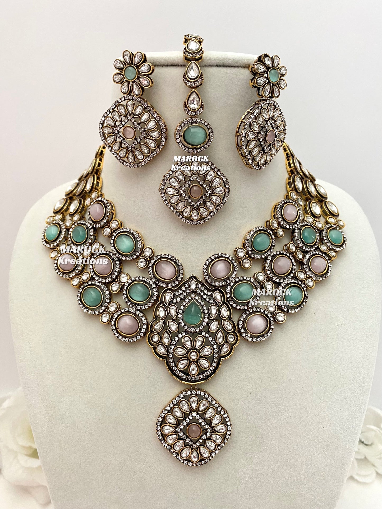 Jessie Tyani inspired Kundan Statement Necklace set