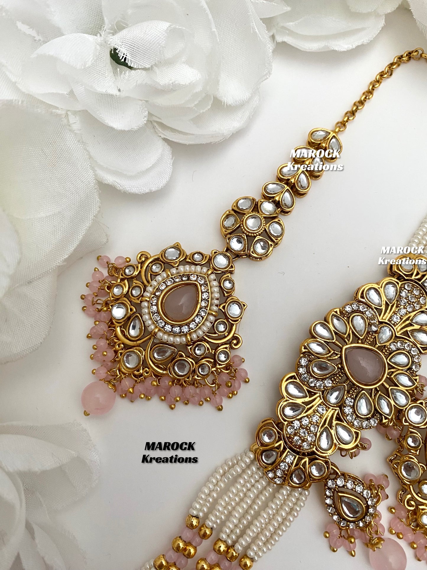 Mahima Premium Quality Kundan Choker set
